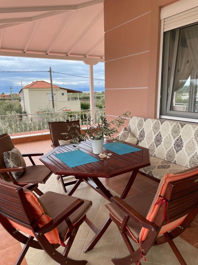 Willa Seaside House Karianí Zewnętrze zdjęcie